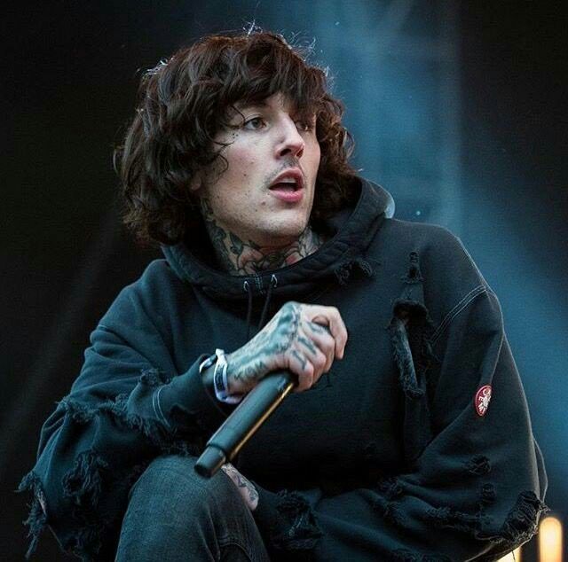 Oliver Sykes